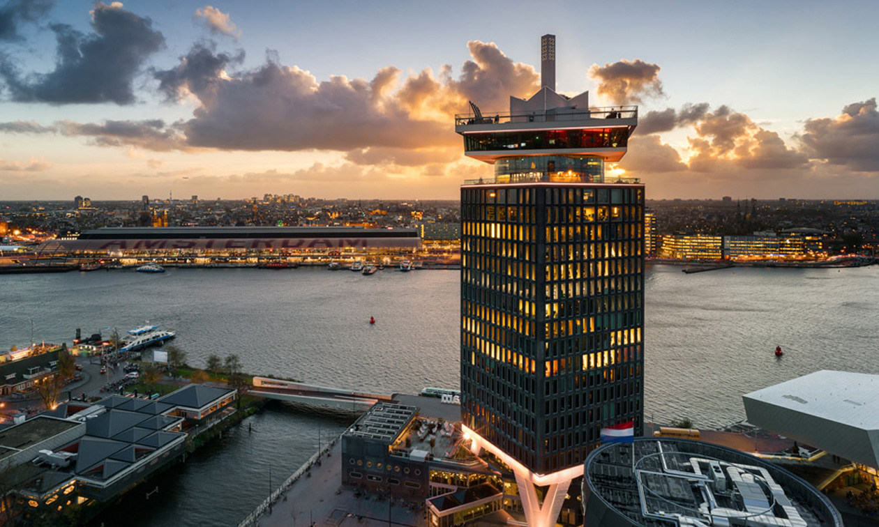 A´DAM LOOKOUT