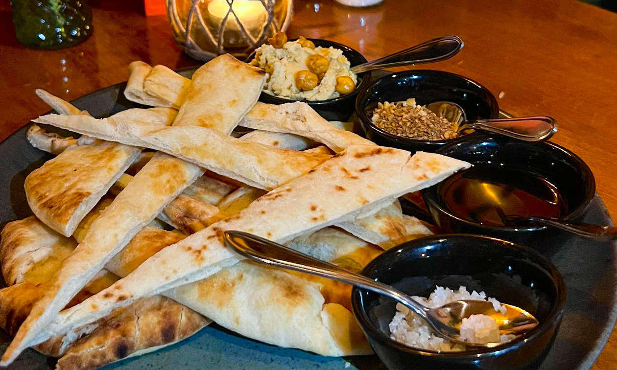 Alani Shared Dining & Cocktailbar