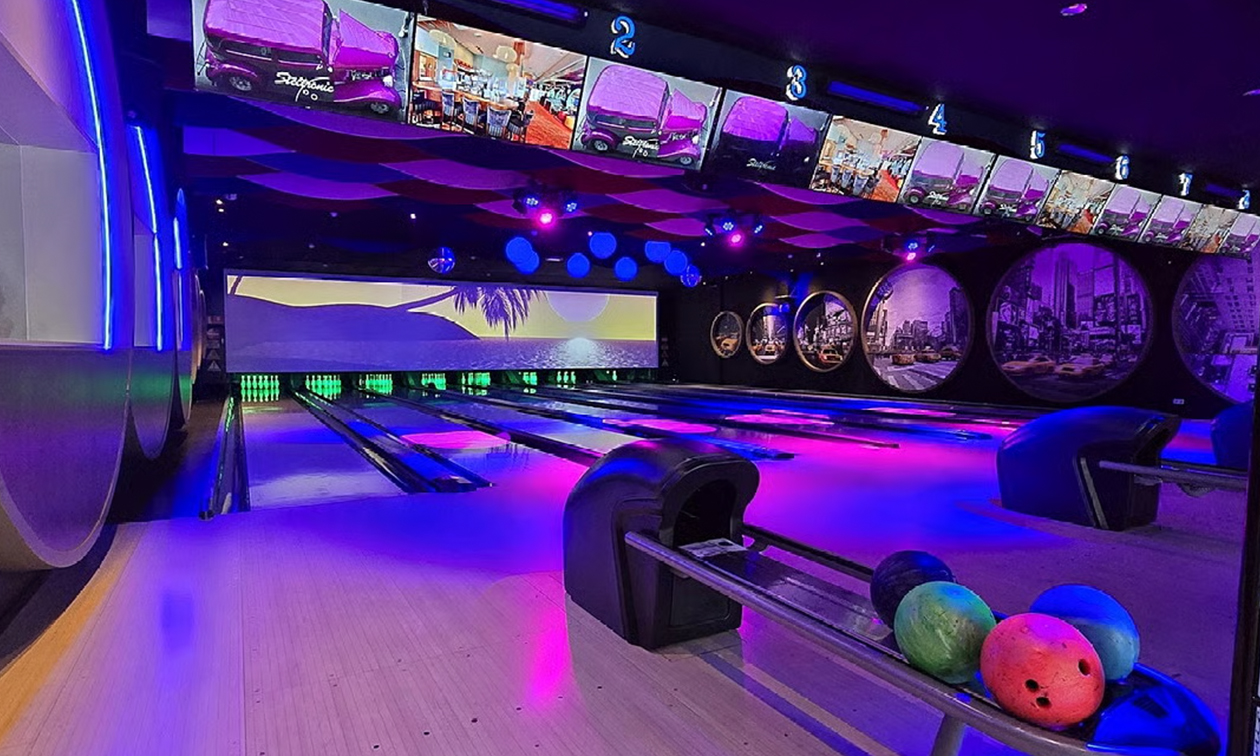 All American Bowling & Minigolf