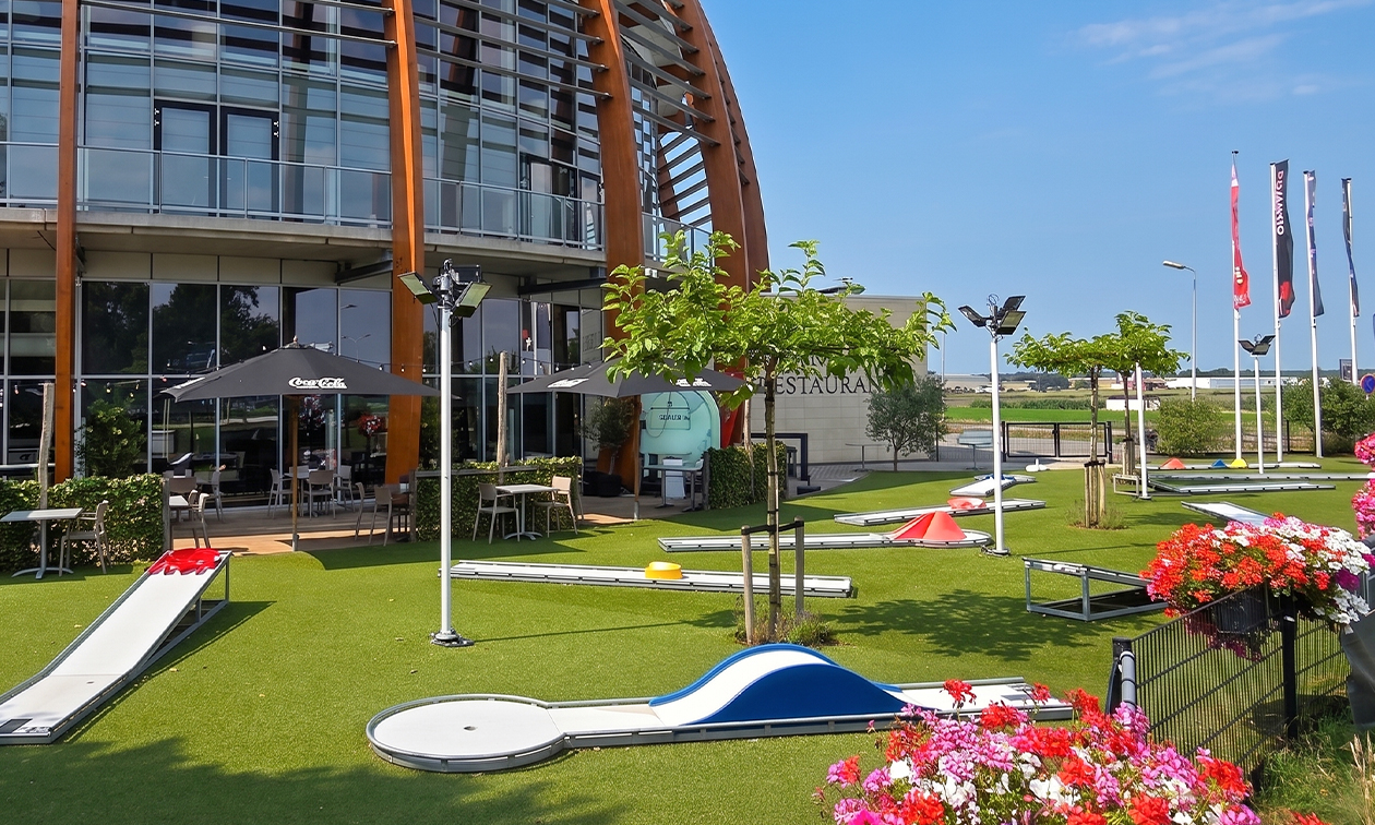 All American Bowling & Minigolf
