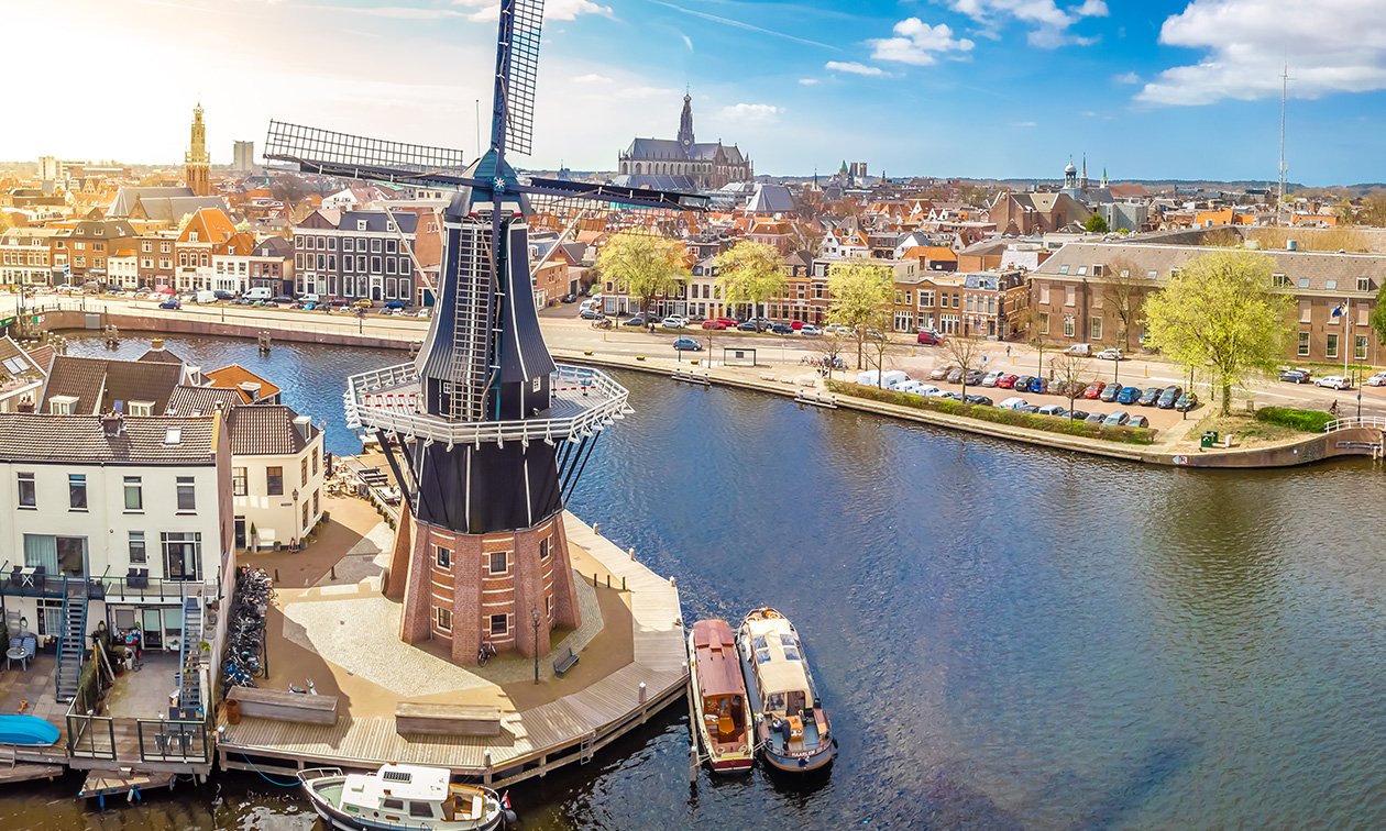 Ambassador City Centre Hotel