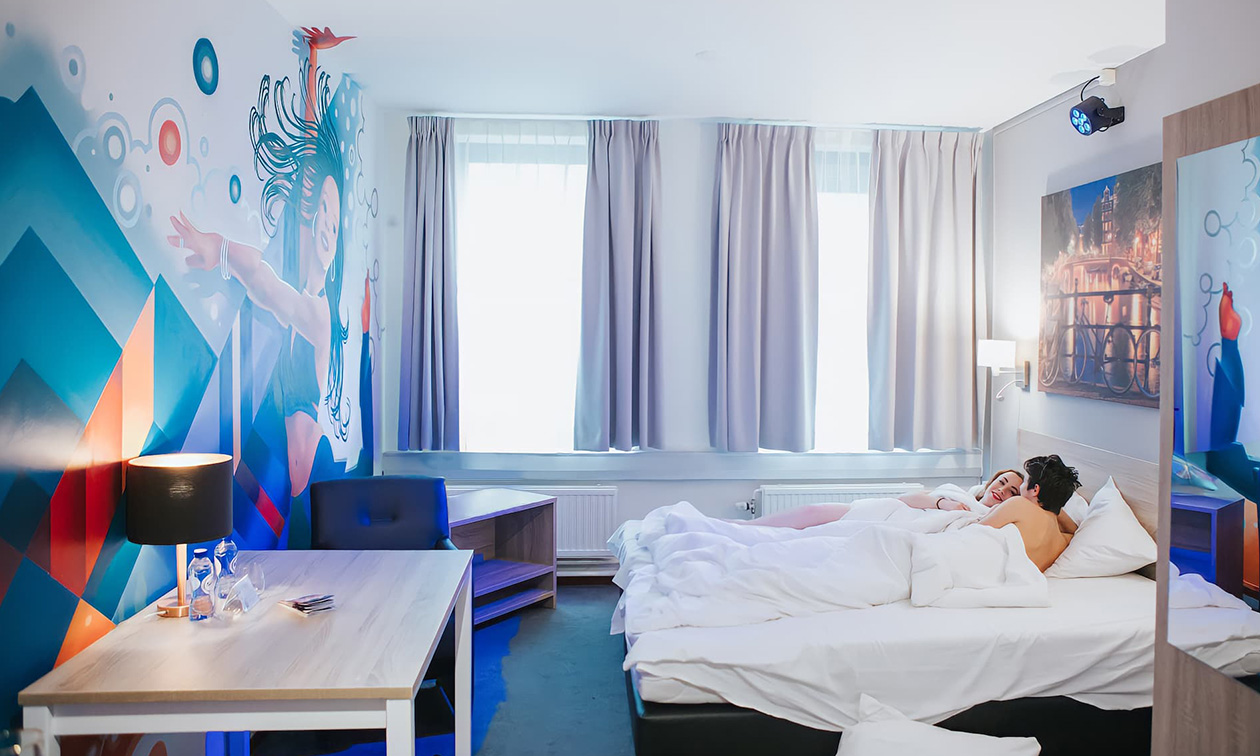 Amsterdam Teleport Hotel