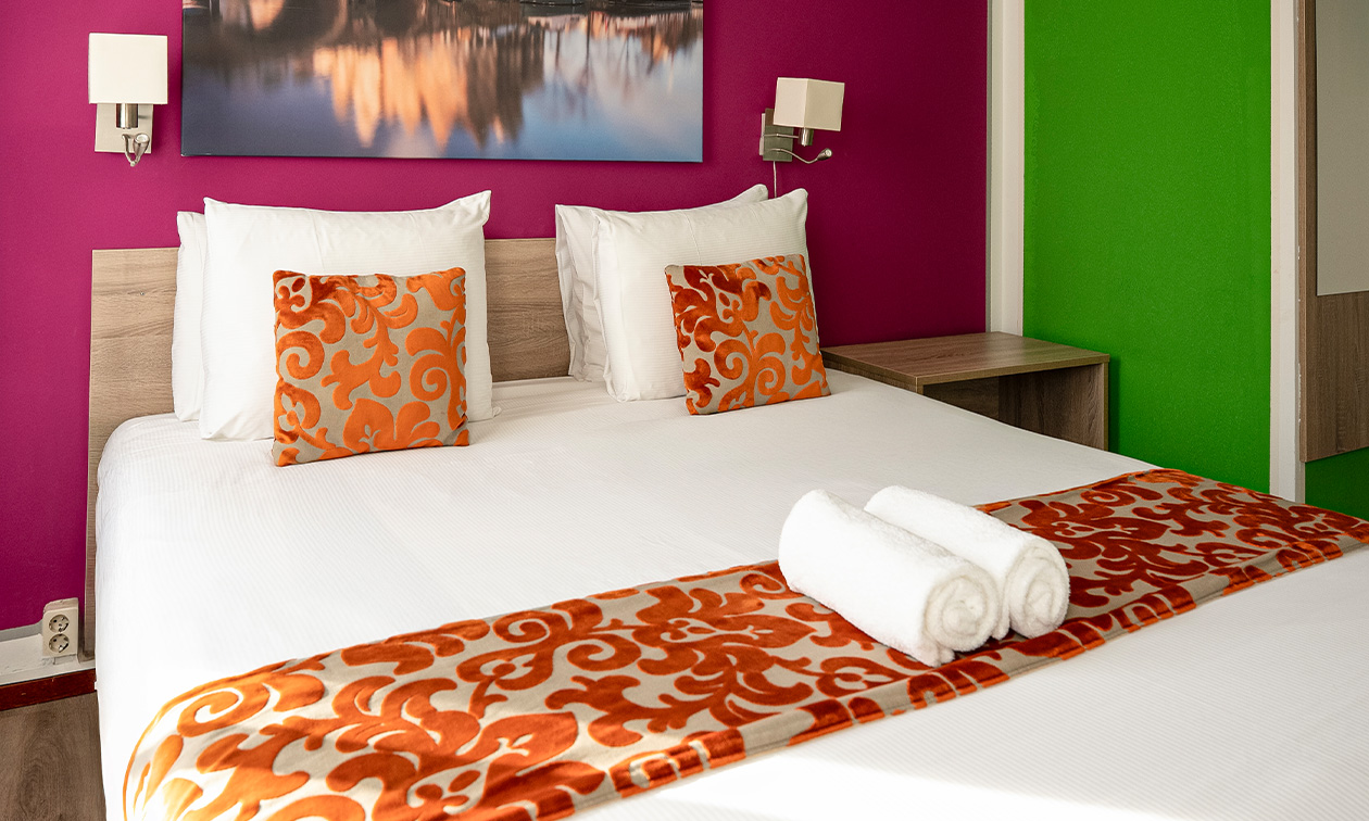 Amsterdam Teleport Hotel