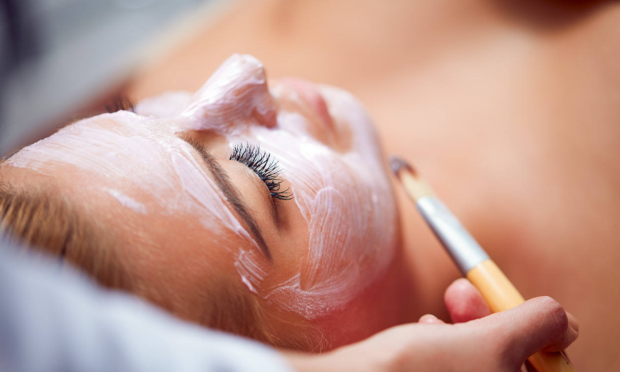 Banu Salon