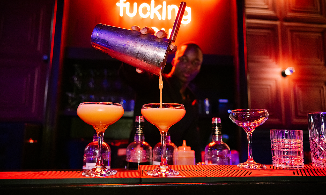 Bar Rouge