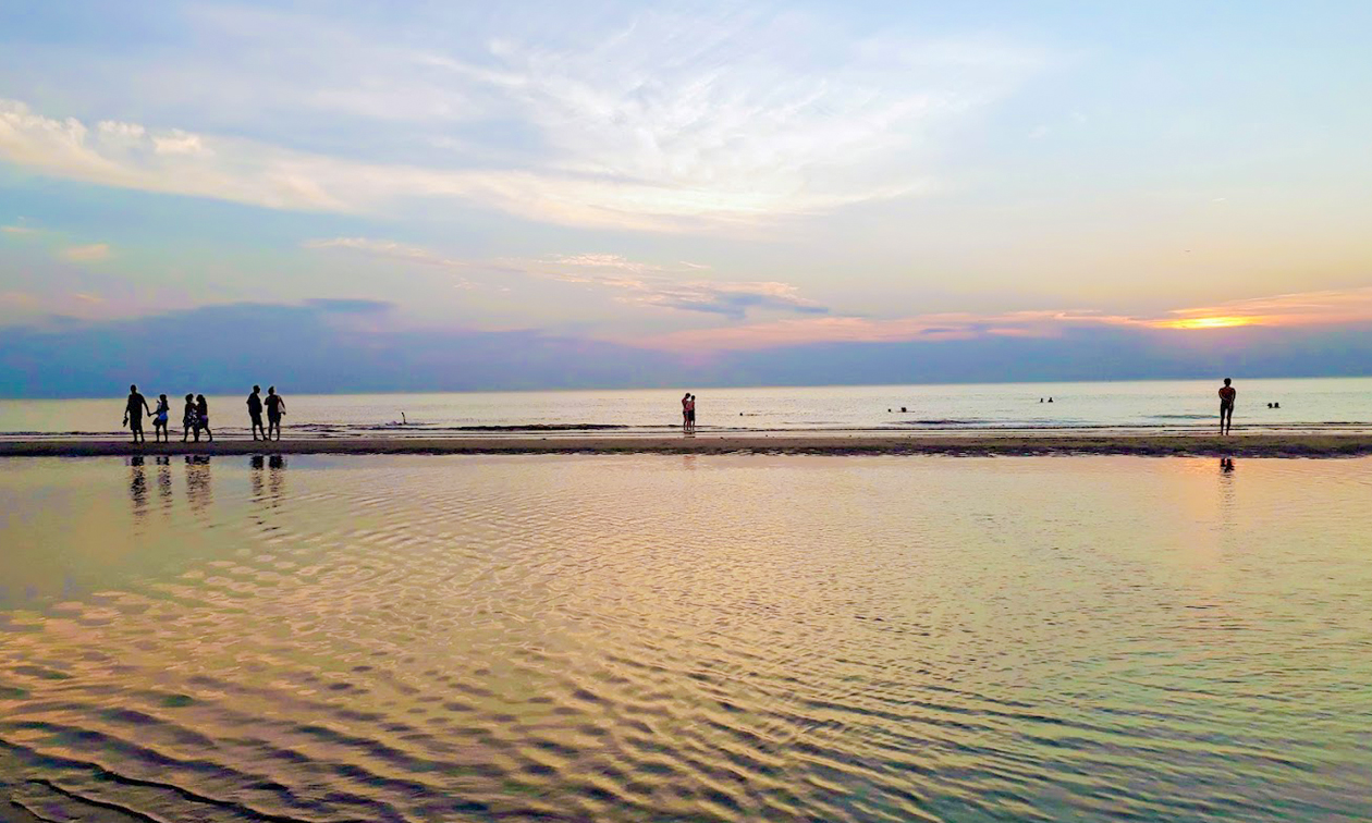 Beachclub Sandy Hill