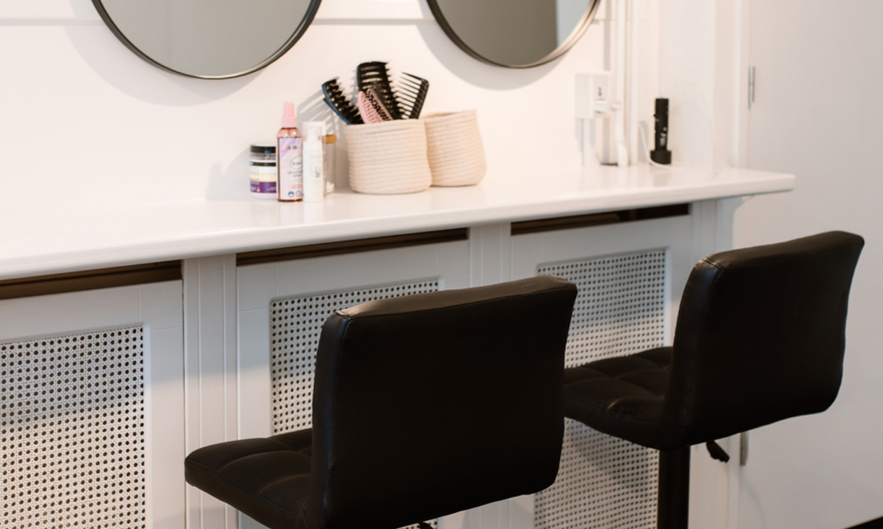 By Moon Beauty Salon