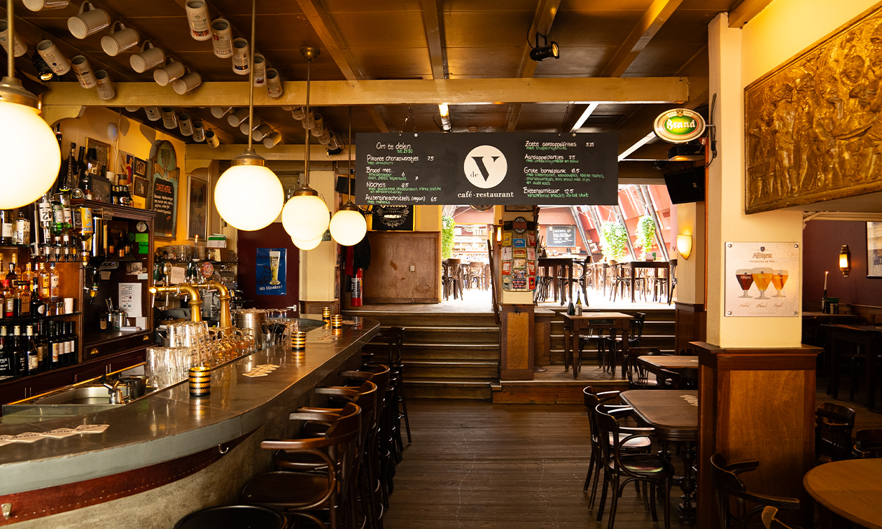 Café-Restaurant de V