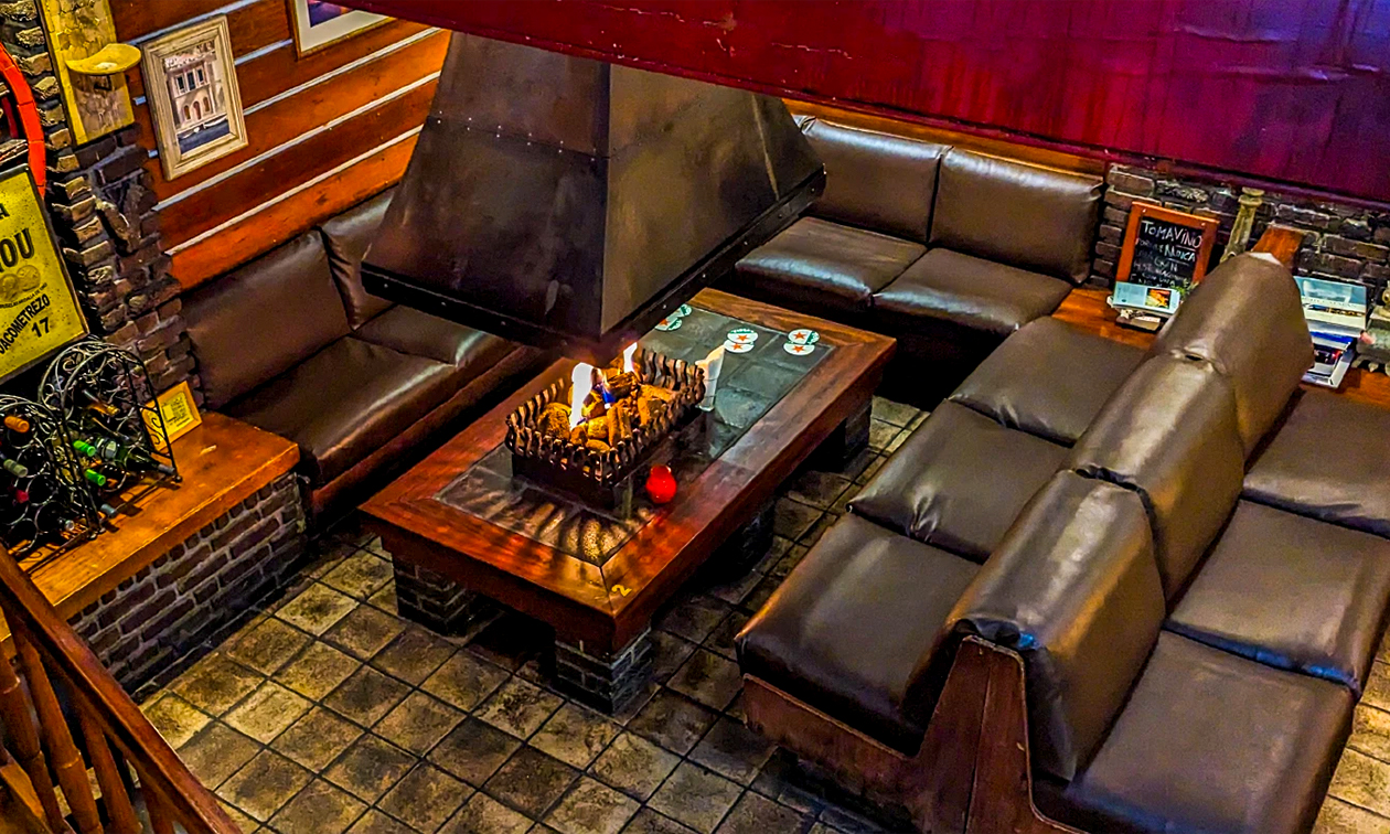 Castillo tapas y steaks