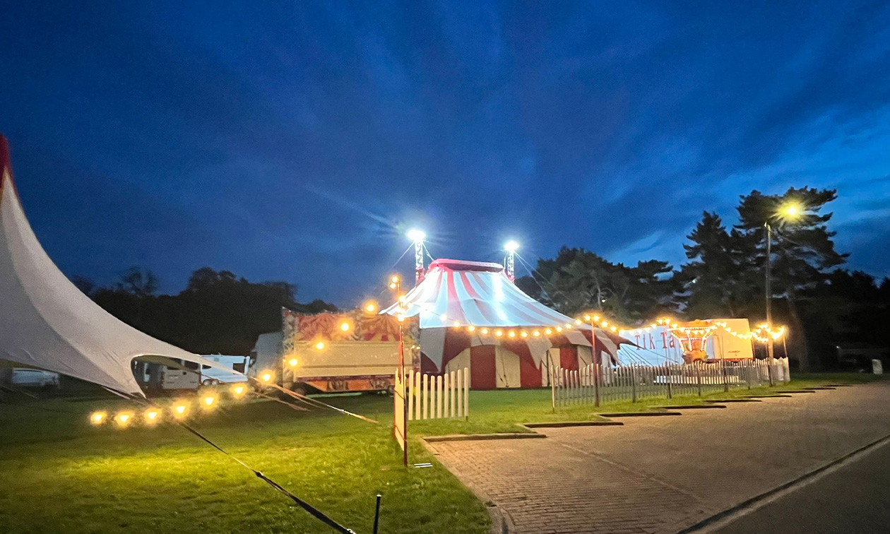 Circus Tik Tak