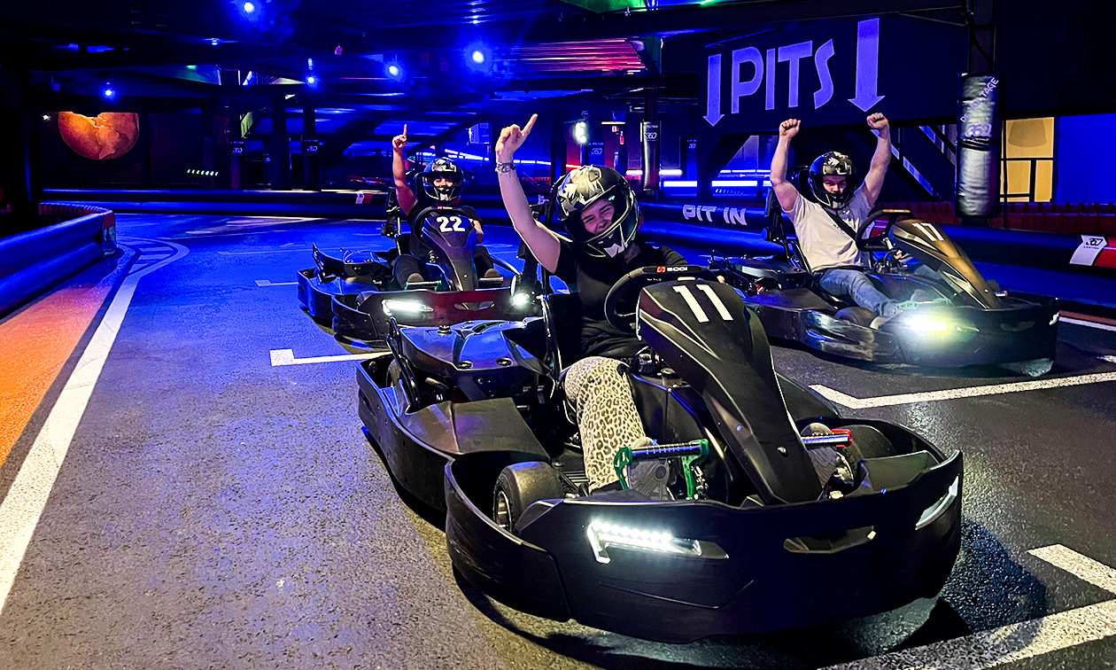 De Voltage Indoor Entertainment