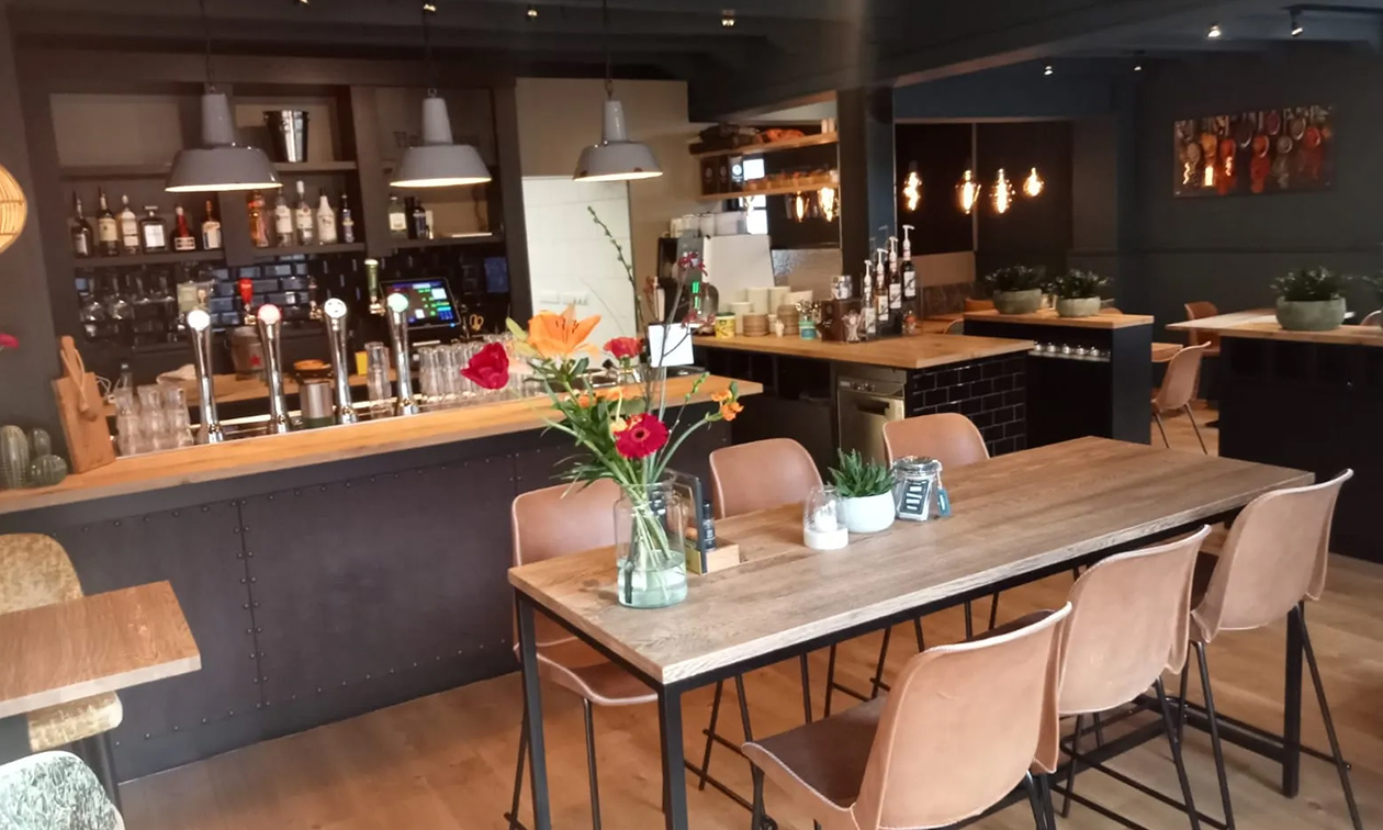 Eet & Drinkerij De Stadskamer