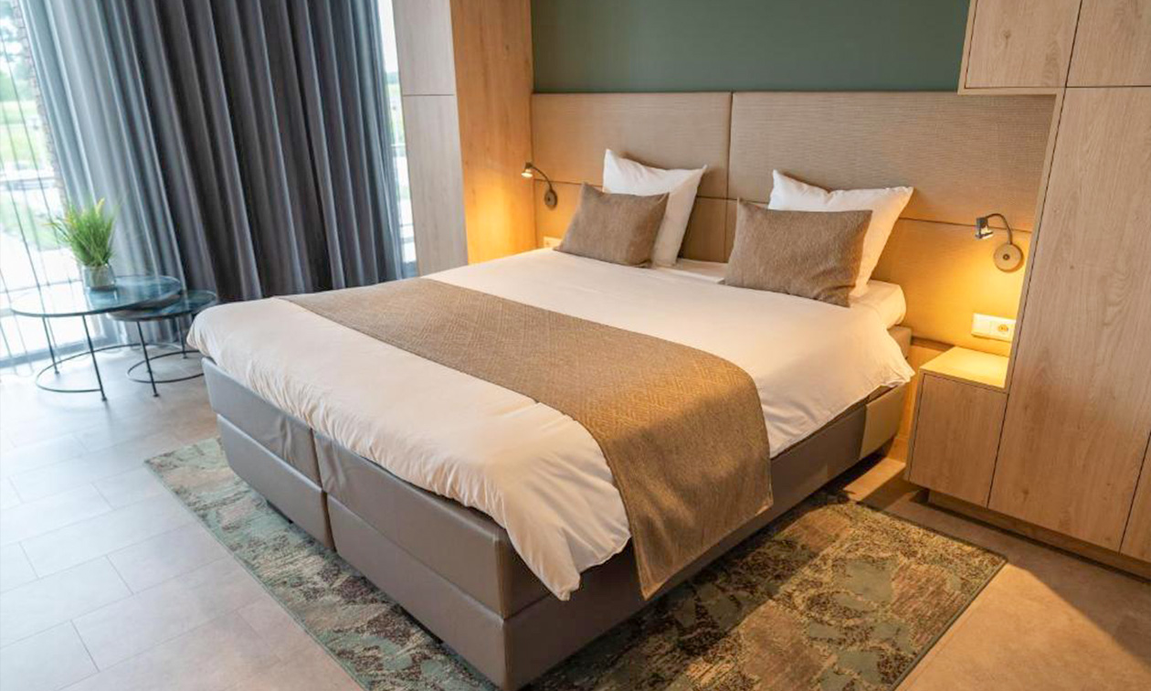 Hotel 46