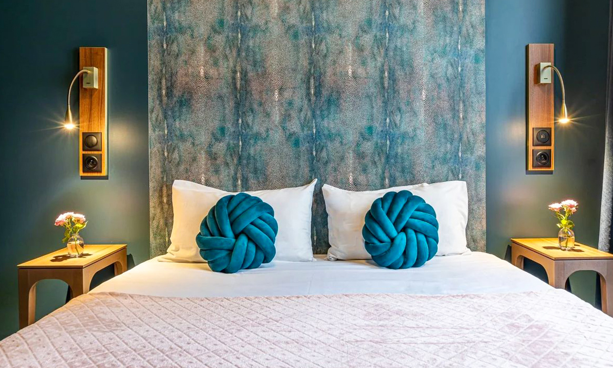 Hôtel Glasgow Monceau by Patrick Hayat