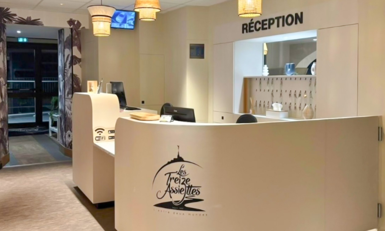 Hôtel - Restaurant Les Treize Assiettes