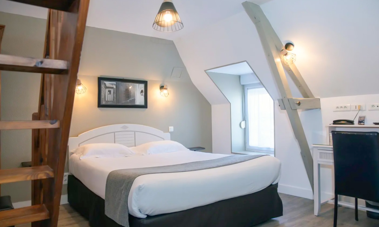 Hôtel - Restaurant Les Treize Assiettes