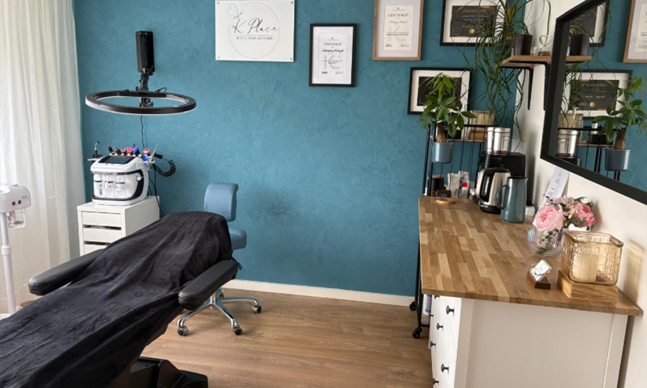 K. Place - beauty salon