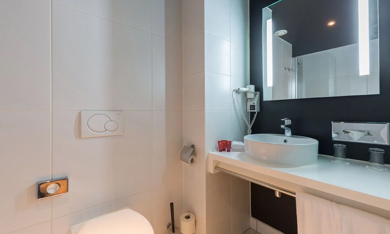 Leonardo Hotel Almere City Center