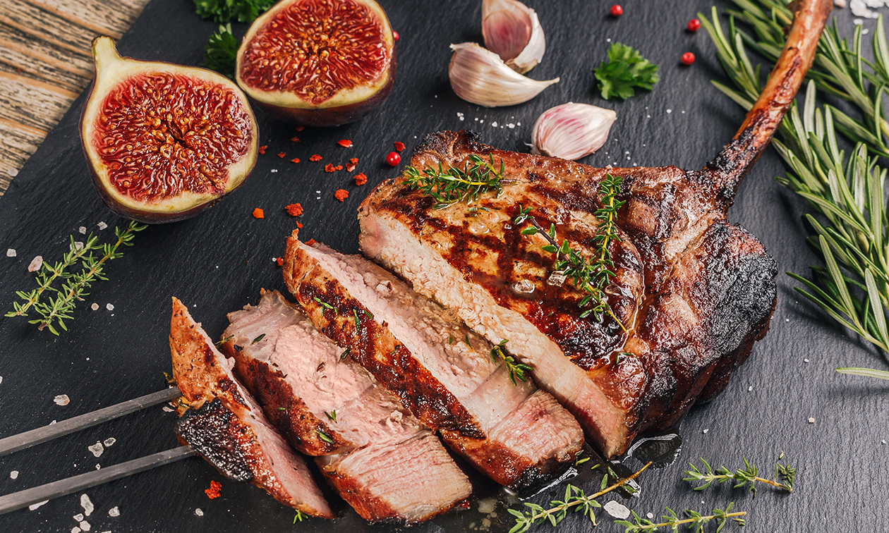 Luke's Steaks & More