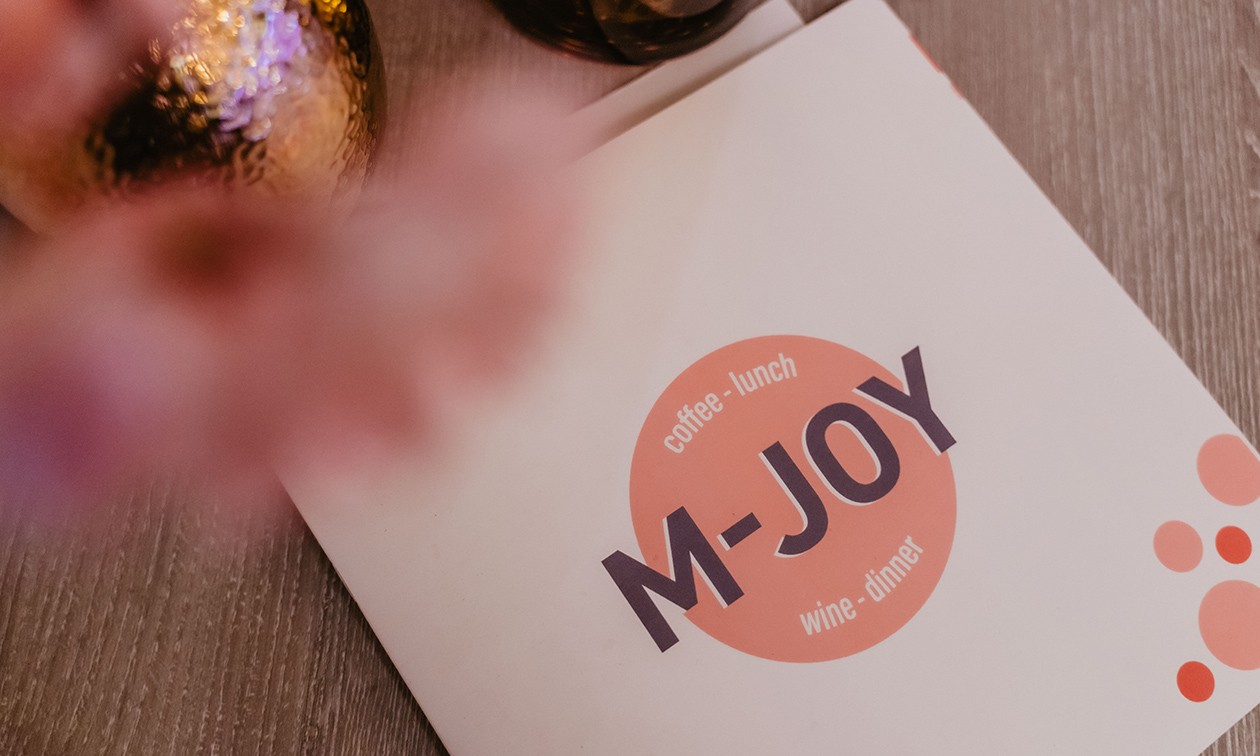 M-joy Coffee & Food