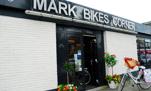 Mark Bikes Corner