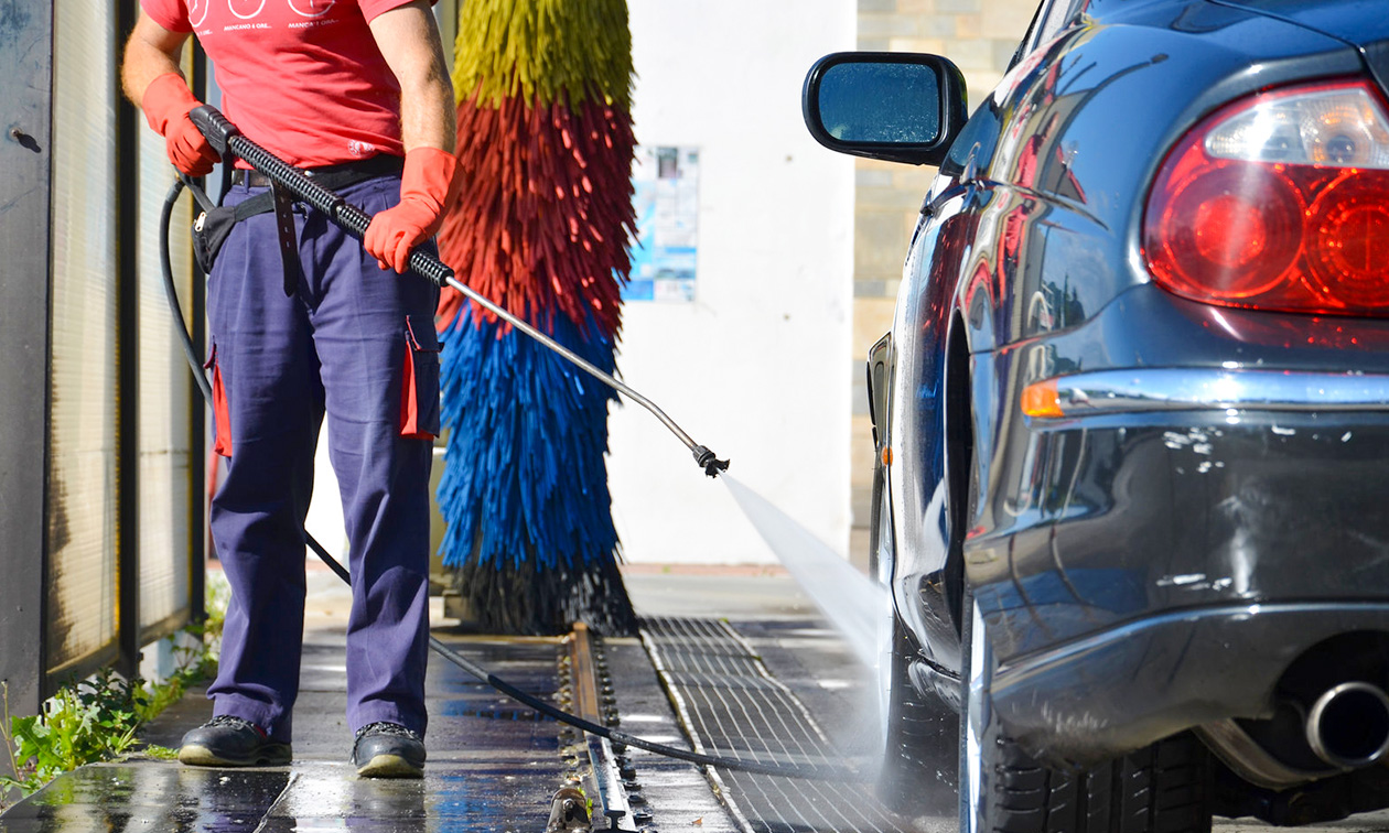 MOHANLAL XL Tankstation Carwash Sliedrecht