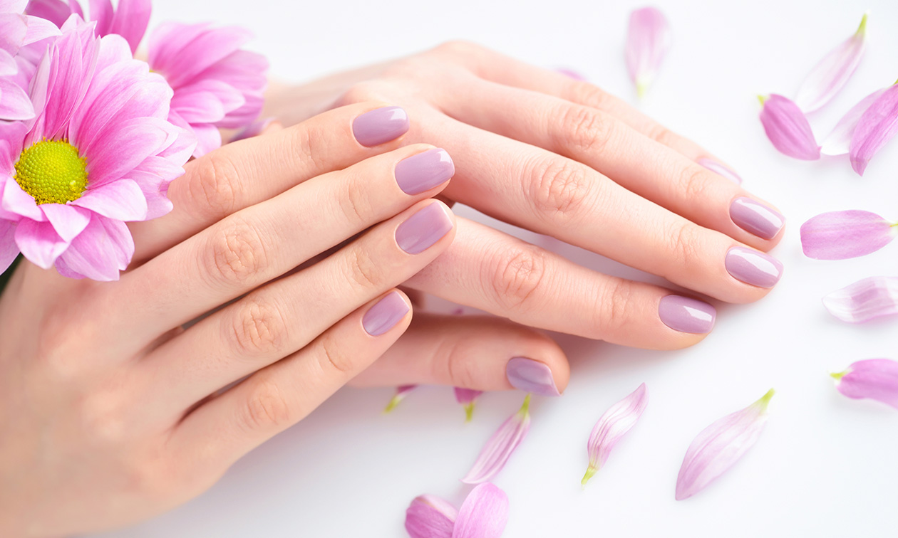 Nagels bij Lingerieboetiek Annemieke