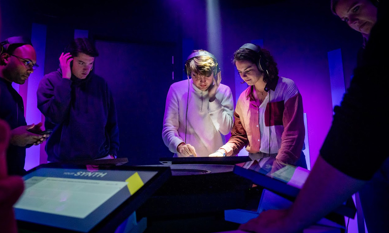 ONSTAGE Experience