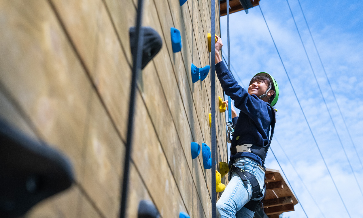 Outdoor Activity Center