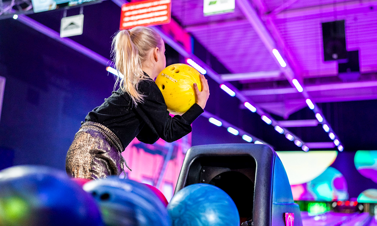 Pins & Pints Bowling