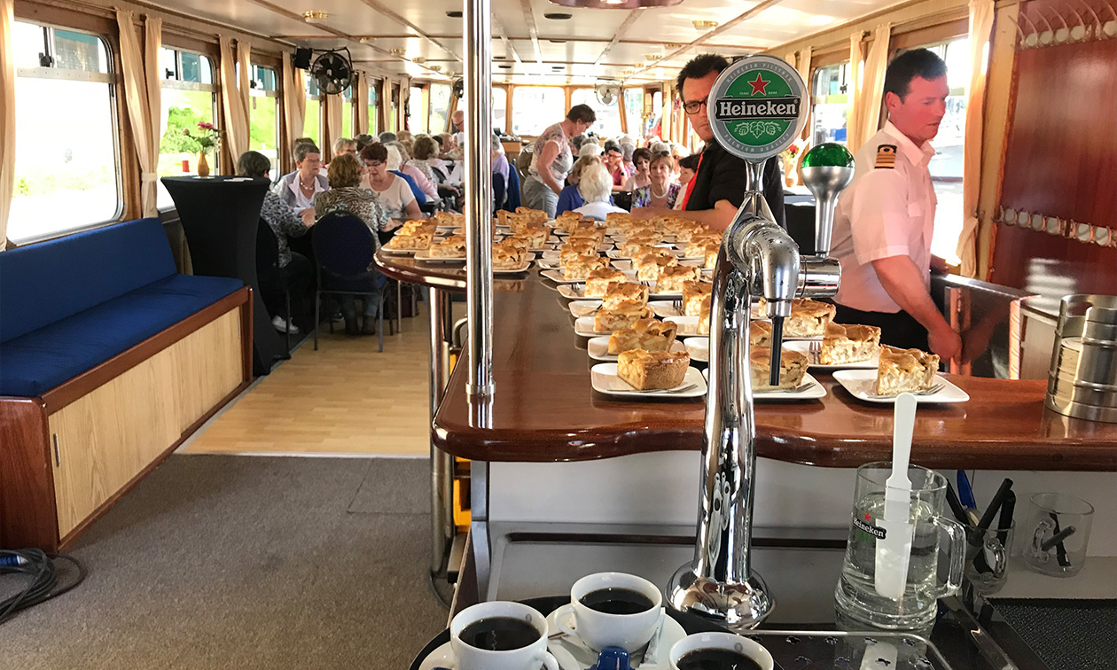 Rondvaartboot Merijntje Gijzen