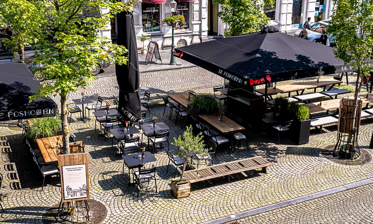Stadsherberg & Tapperij de Poshoorn