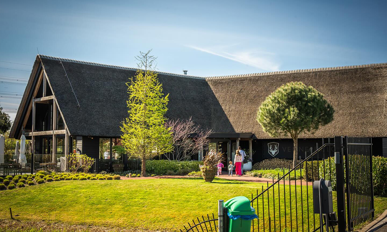 Venneper Lodge