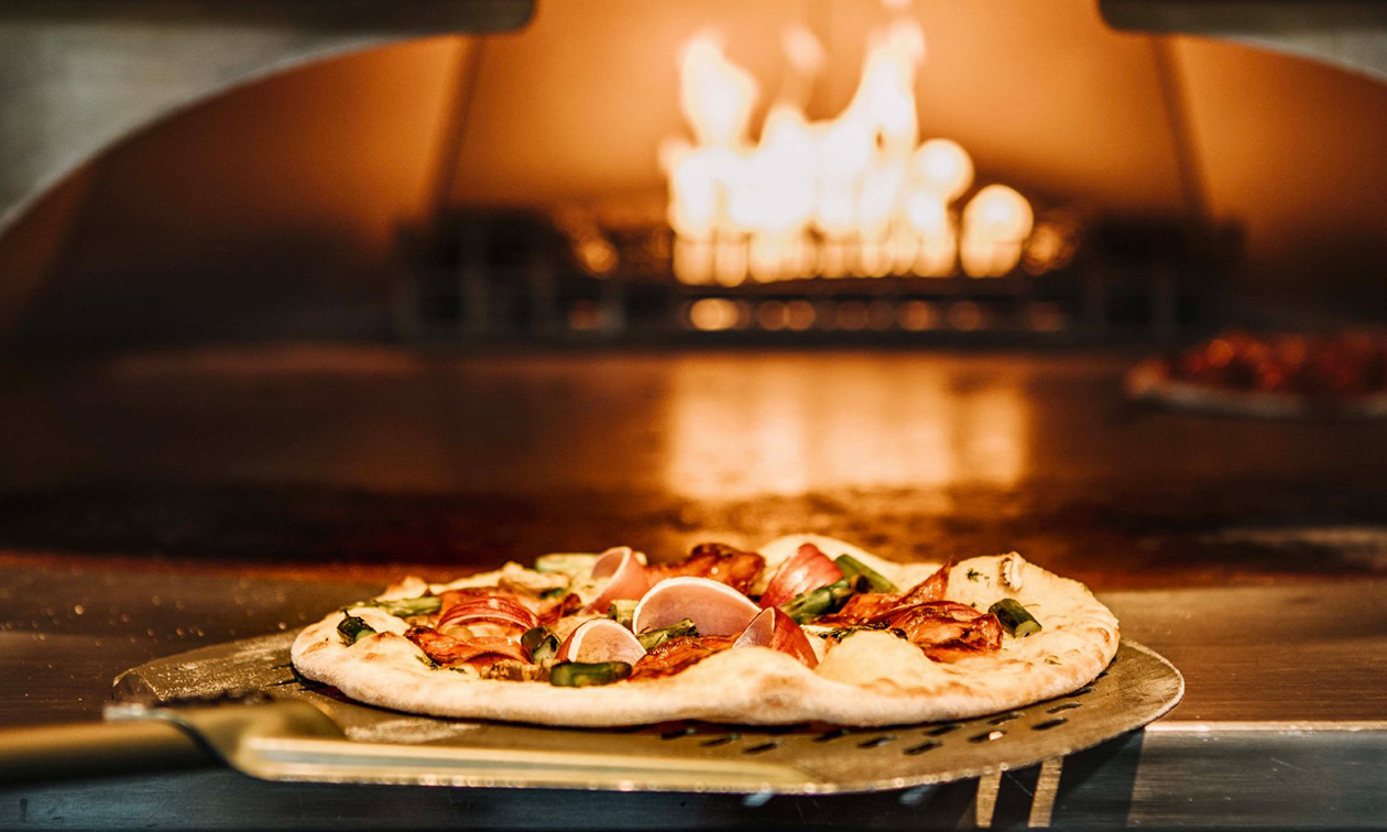 WOODSTONE Pizza And Wine Haarlem