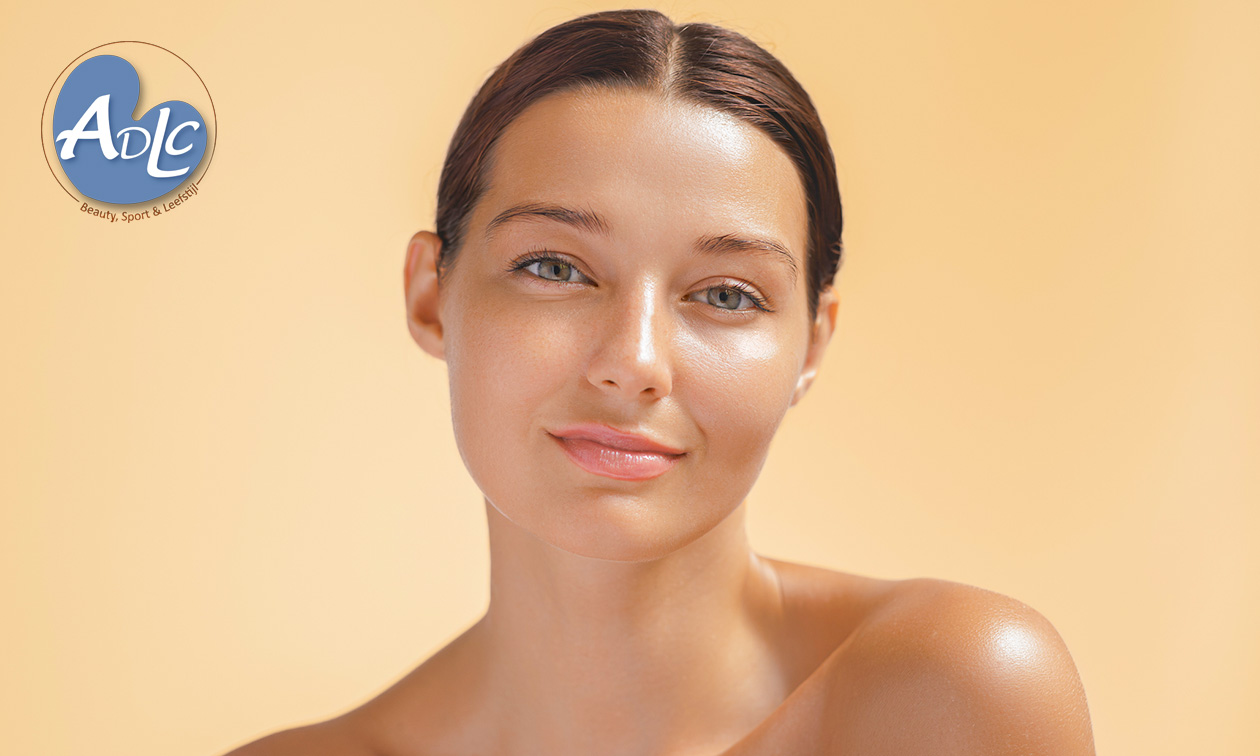 Contour boost-gezichtsbehandeling (30 of 60 min)