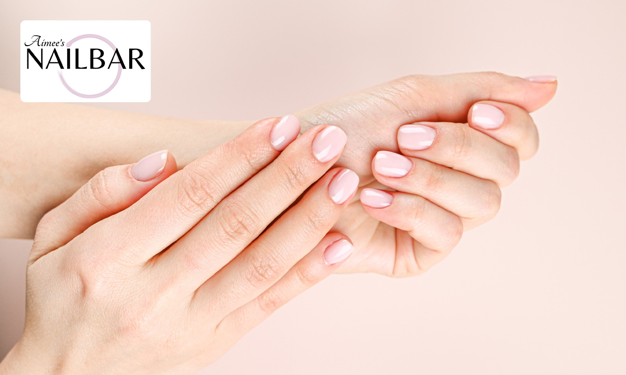 Manicurebehandeling + BIAB of acrylnagels + gellak