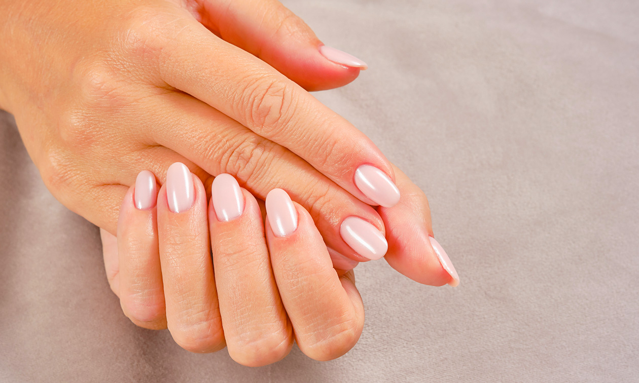 BIAB-behandeling + evt. gellak