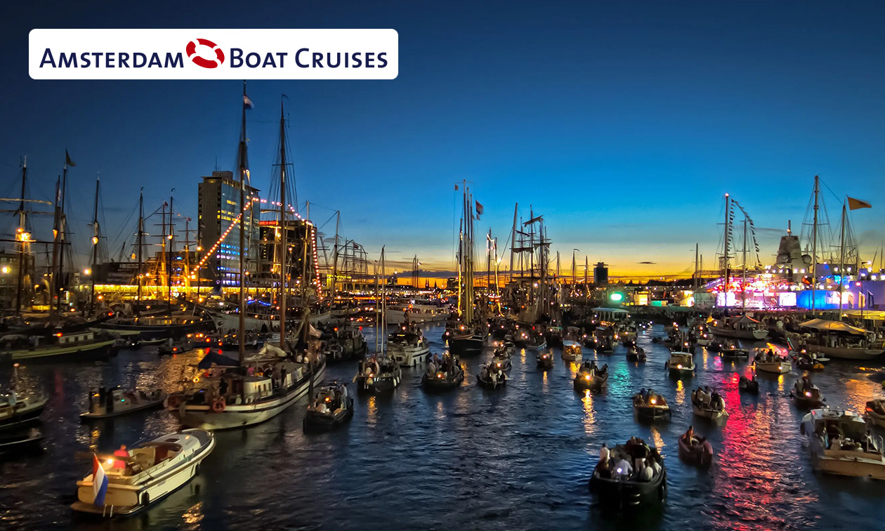 Rondvaart door Amsterdam tijdens SAIL  Amsterdam (75 min)