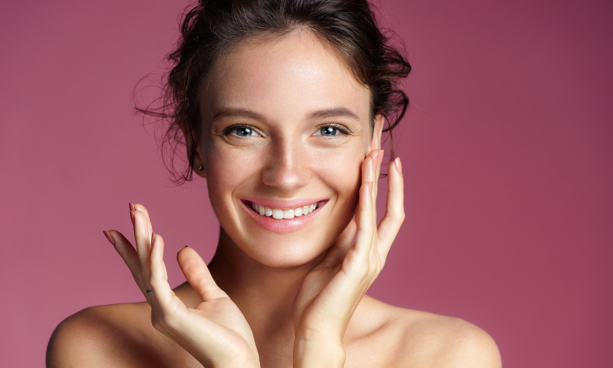 Gezichtsbehandeling naar keuze