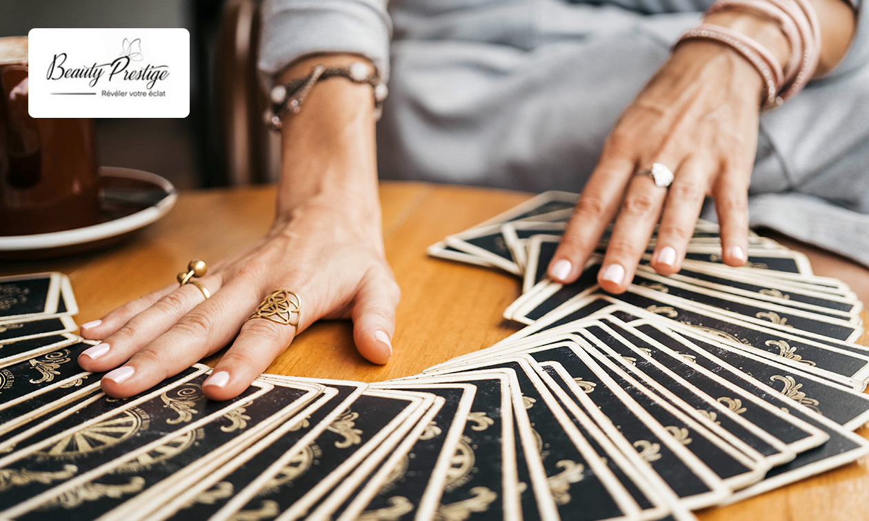 Tirage de tarot (30 min) sur amour, santé et finance en ligne
