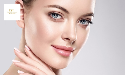 Gezichtsbehandeling of dermaplaning (60 of 90 minuten)