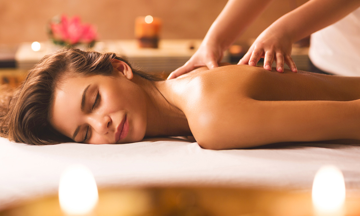 Rugmassage + pakking (45 min)