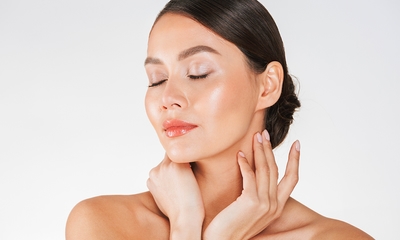 Gezichtsbehandeling naar keuze