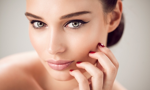 PMU eyeliner, powder brows naar keuze of lipline