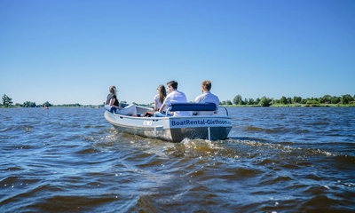 Boot huren in Giethoorn (2 uur, 4 uur of de hele dag) + evt. picknickmand