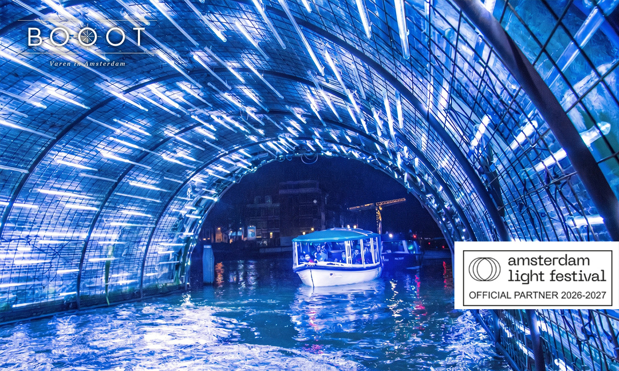 Rondvaart (75 min) tijdens Amsterdam Light Festival + evt. drankjes
