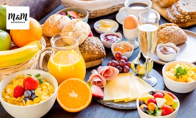 Luxe ontbijt + glas cava