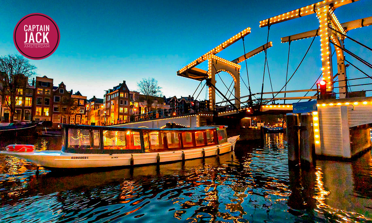 Rondvaart door Amsterdam (90 min) + onbeperkt drinken