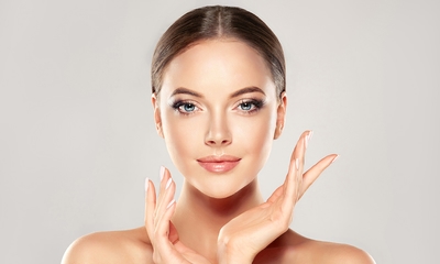 Soin du visage peeling ou hydrafacial (50 min) + évtl. soin LED (10 min) près de Valenciennes