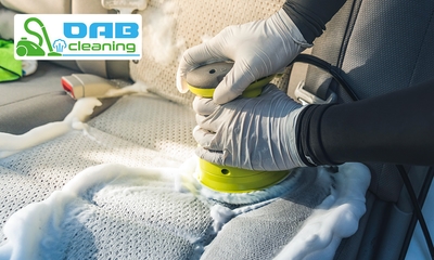 Dieptereiniging autobekleding en/of ozonbehandeling auto